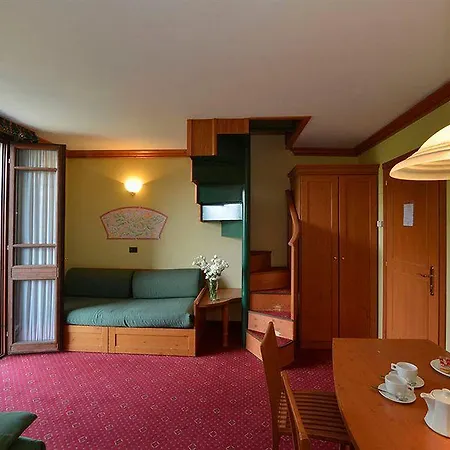 & Palace Feriested 3*