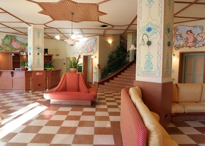 بيت للعطل & Palace 3*